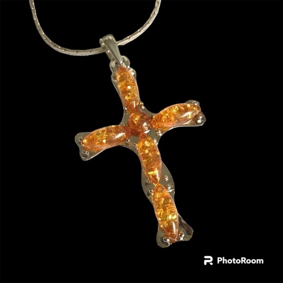 Vintage Honey Amber Cross Pendant Necklace Silver Plated Simulated Acrylic 24" - Picture 4 of 11
